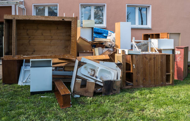 Best Commercial Cleanout Services  in Northport, AL